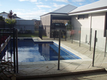 Pool Fencing & Glass Fencing(Img 1)